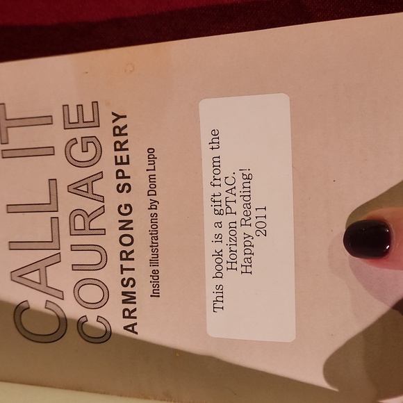 Bundle of six middle school books - Picture 3 of 10